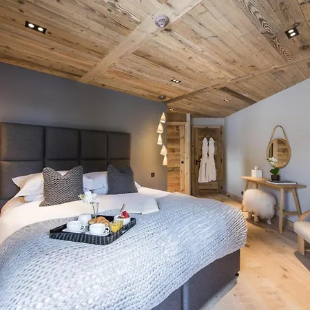Chalet Zell: Discover Tranquility And Elegance Daire Zell am See